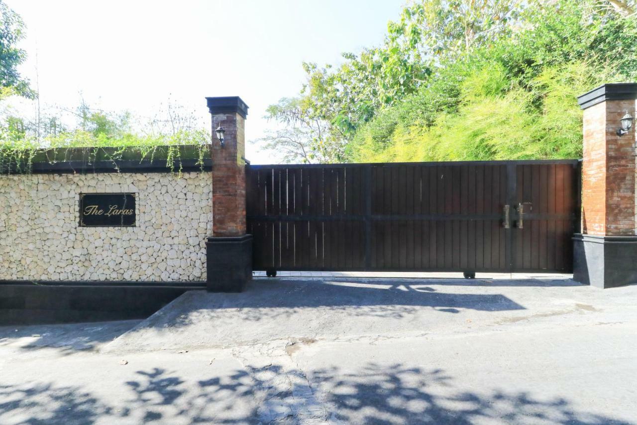 Villa The Laras Jimbaran Exterior foto