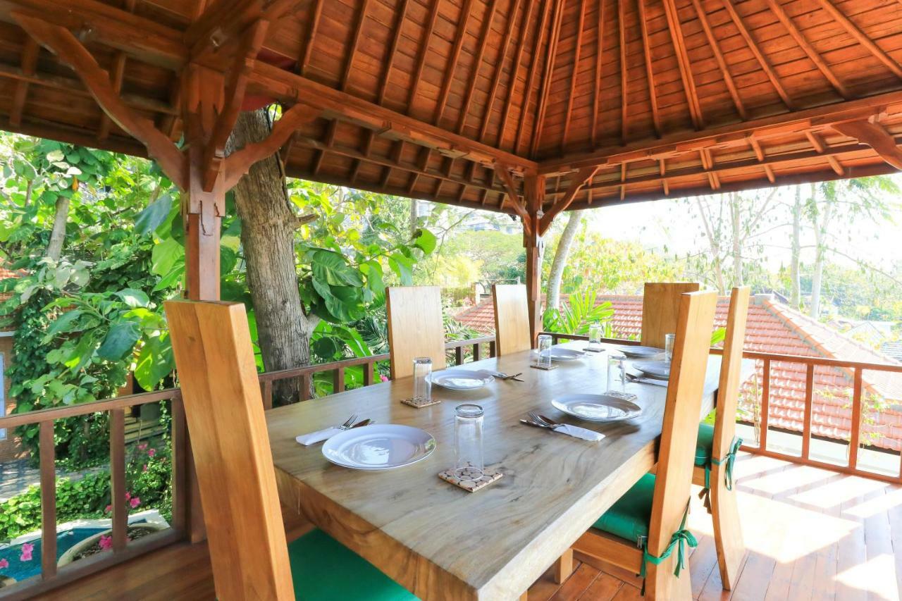 Villa The Laras Jimbaran Exterior foto