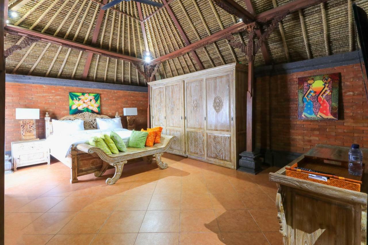 Villa The Laras Jimbaran Exterior foto