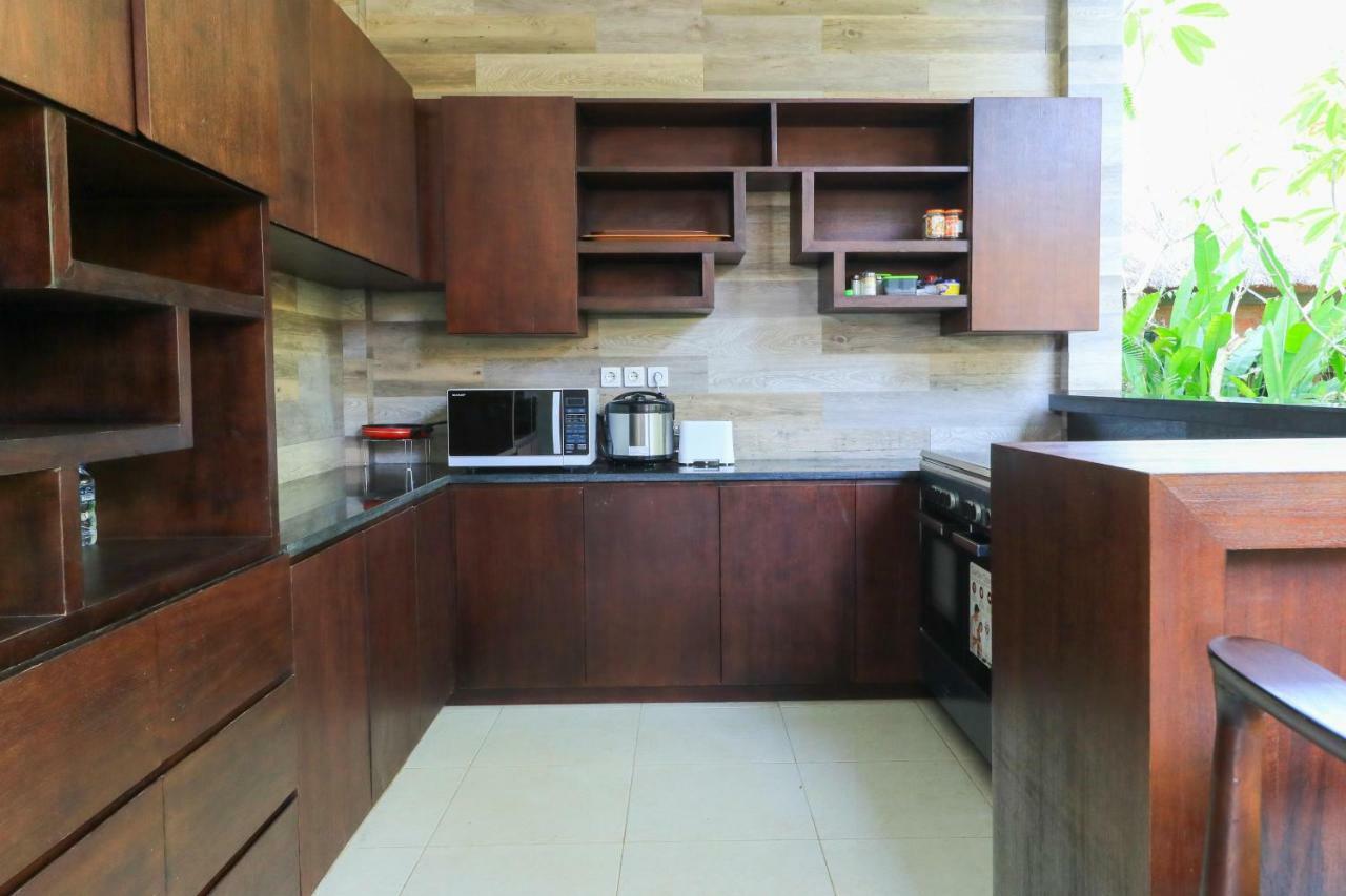 Villa The Laras Jimbaran Exterior foto